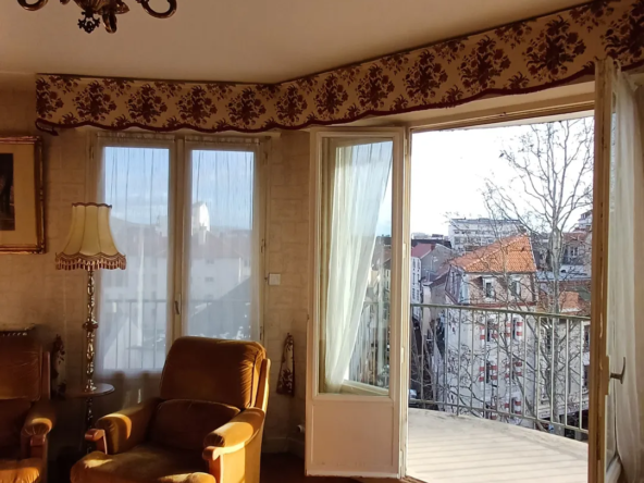 Appartement lumineux de 69 m² à Vichy avec balcon terrasse 