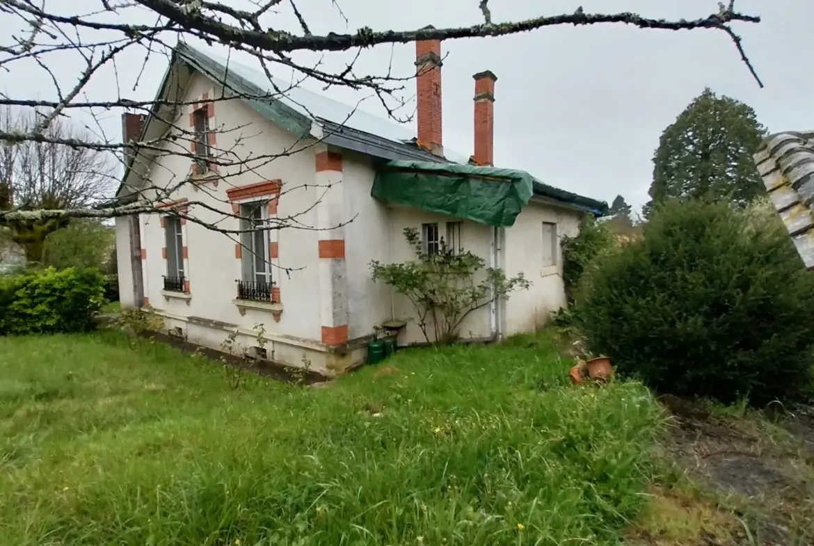 Maison à rénover avec 4 chambres à Ribérac - 159 000 EUR 