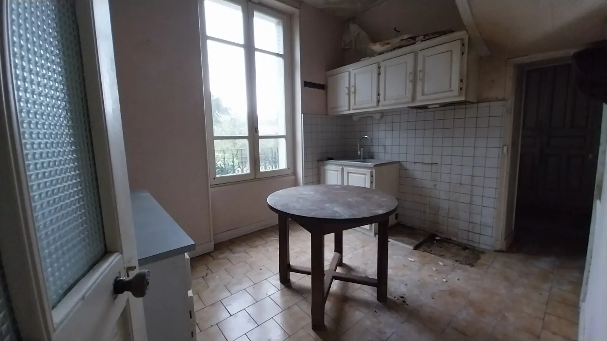 Maison à rénover avec 4 chambres à Ribérac - 159 000 EUR 