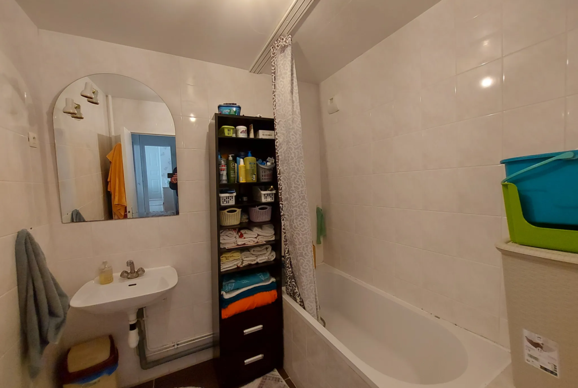Appartement T4 à vendre à Mantes-la-Jolie - 81 m² 