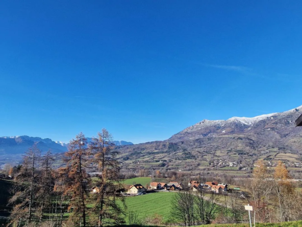 À vendre : Appartement T1 - Studio avec balcon à Saint Léger les Mélèzes