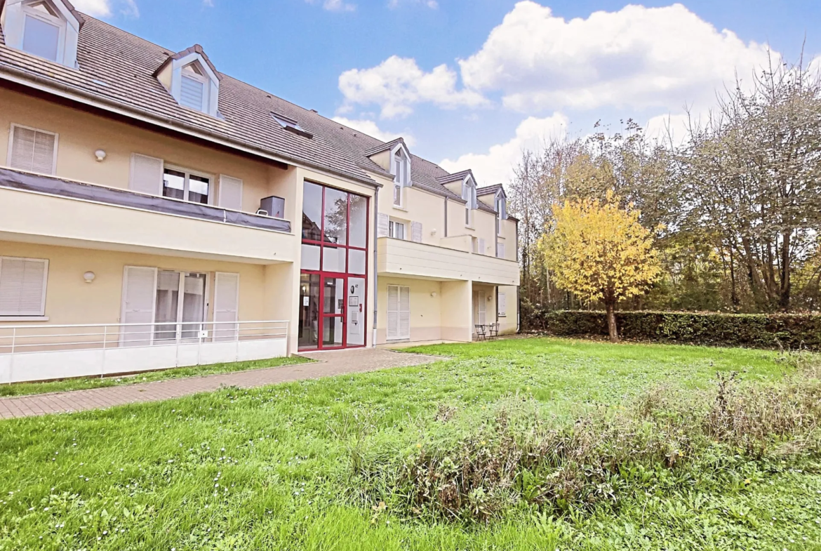 À vendre : Superbe appartement 2 pièces à Brie-Comte-Robert avec stationnement 