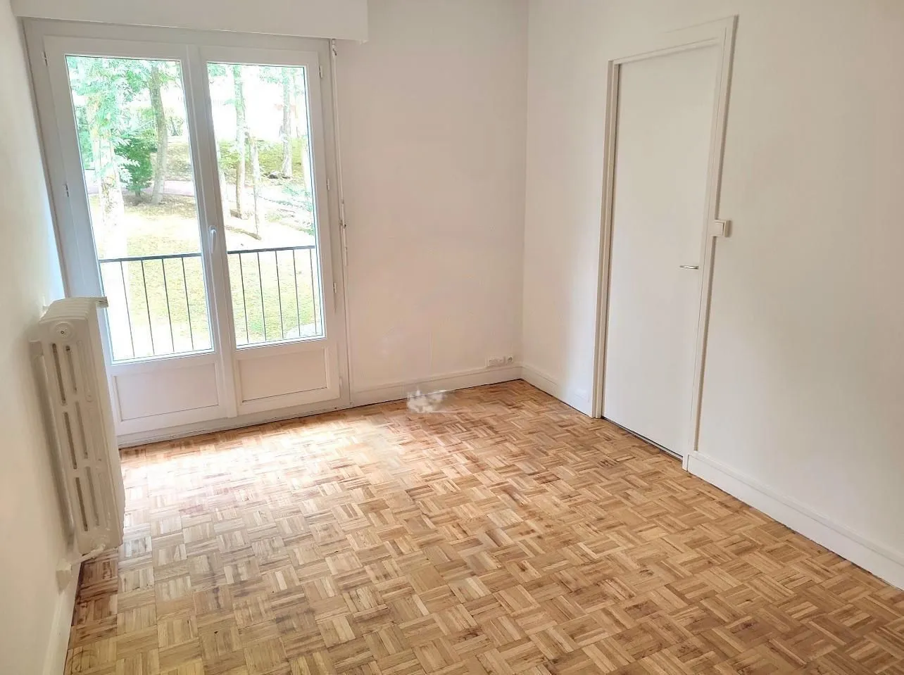À vendre : Appartement F2 à Chartres avec une vue imprenable 
