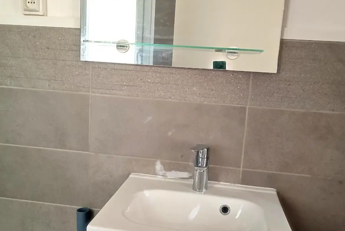 À vendre : Appartement F2 à Chartres avec une vue imprenable 