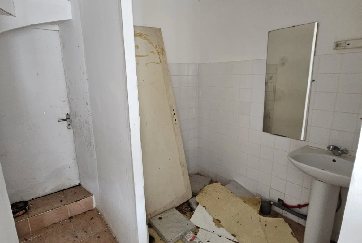 Maison mitoyenne à vendre à Le Blanc - 4 chambres 