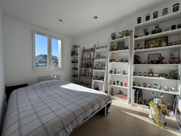 APPARTEMENT T4 RÉNOVÉ À VENDRE À PEYROLLES EN PROVENCE 