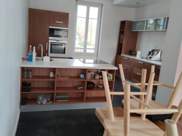 Maison Bourgeoise Rénovée avec Parc à Vierzon 