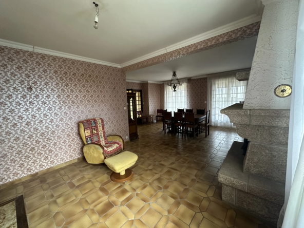 À vendre : Maison de Ville à Baud avec 4 chambres 