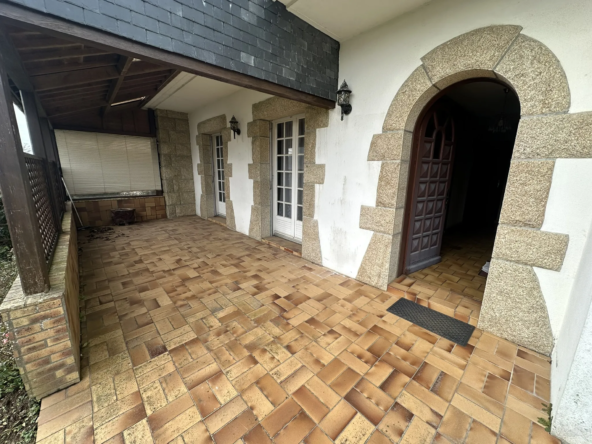 À vendre : Maison de Ville à Baud avec 4 chambres 