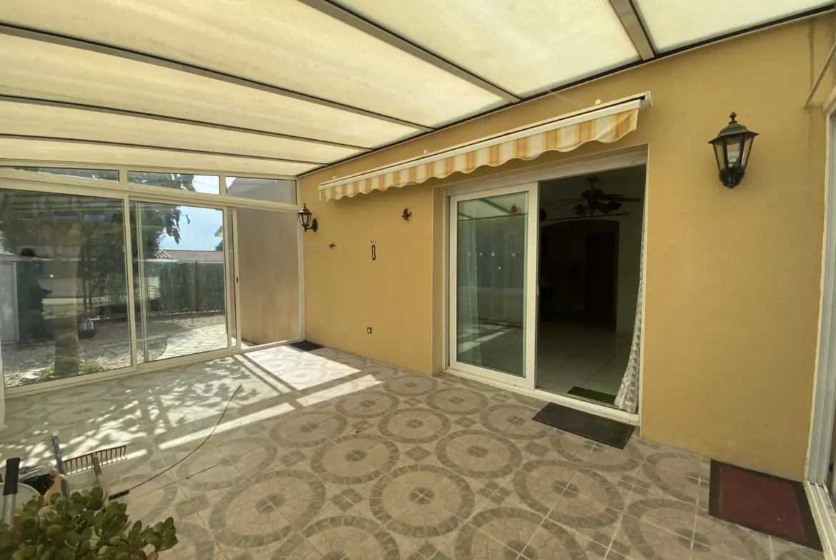 A Vendre Maison de Plain Pied 3 Chambres Garage à Vias 