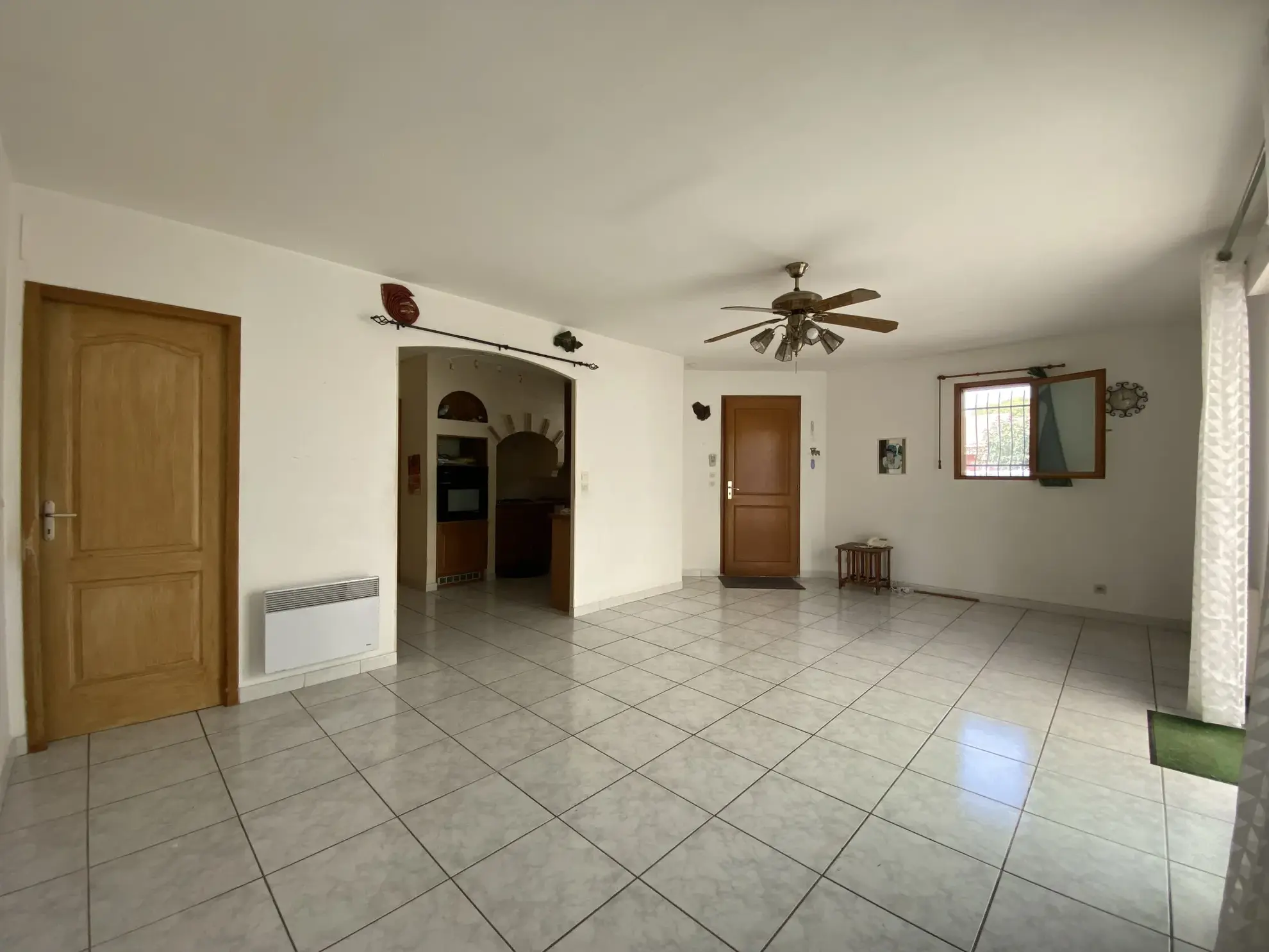 A Vendre Maison de Plain Pied 3 Chambres Garage à Vias 