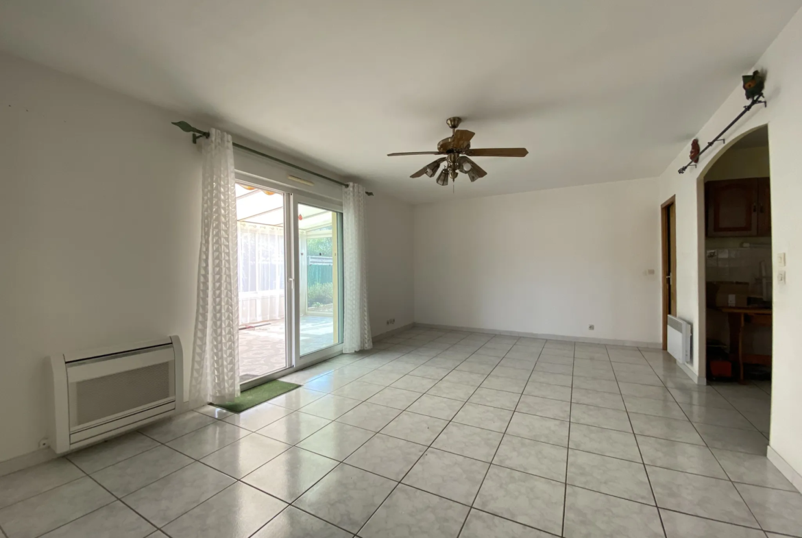 A Vendre Maison de Plain Pied 3 Chambres Garage à Vias 