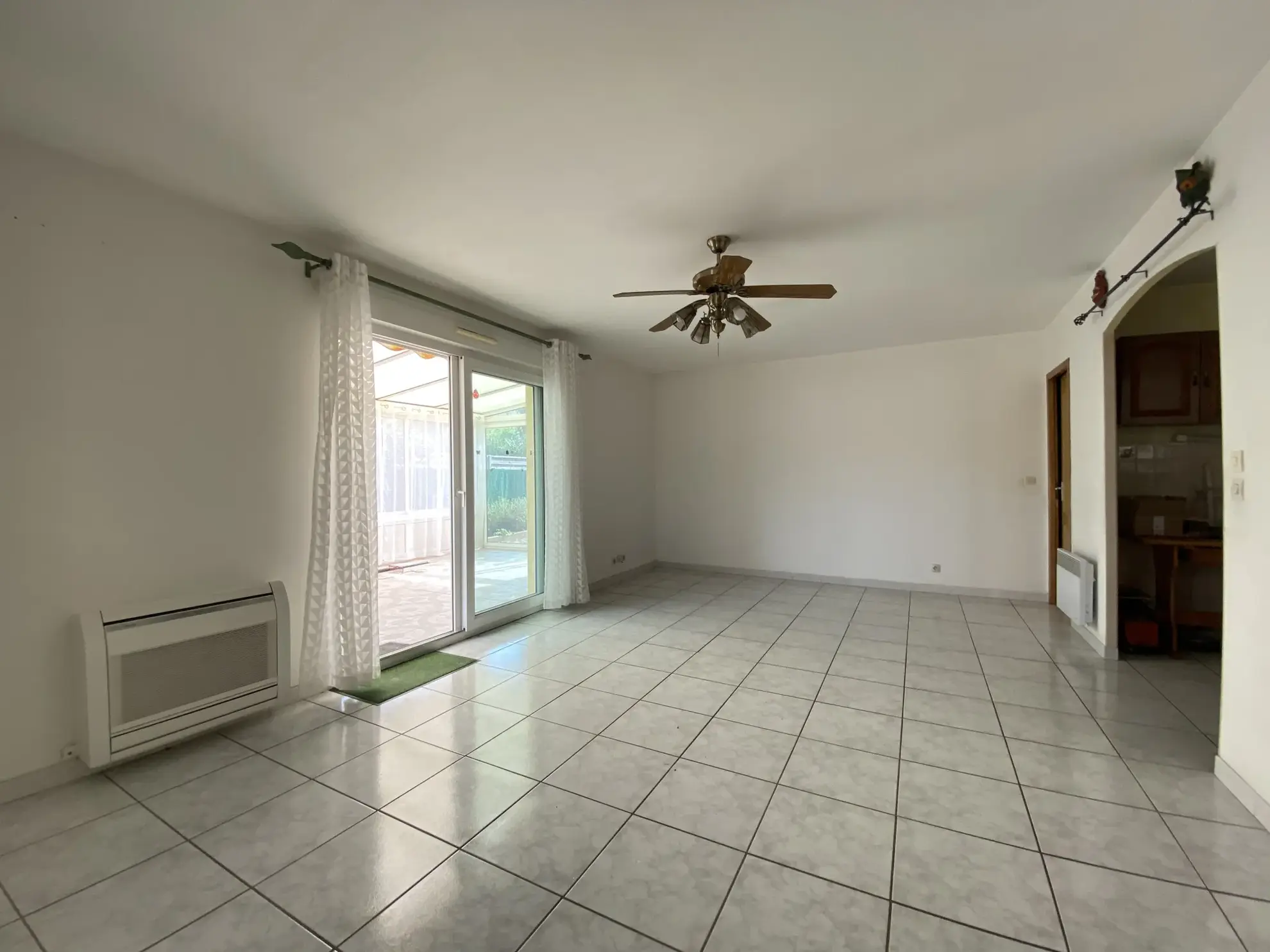 A Vendre Maison de Plain Pied 3 Chambres Garage à Vias 