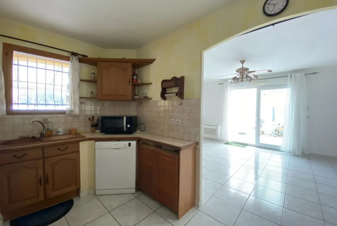 A Vendre Maison de Plain Pied 3 Chambres Garage à Vias 
