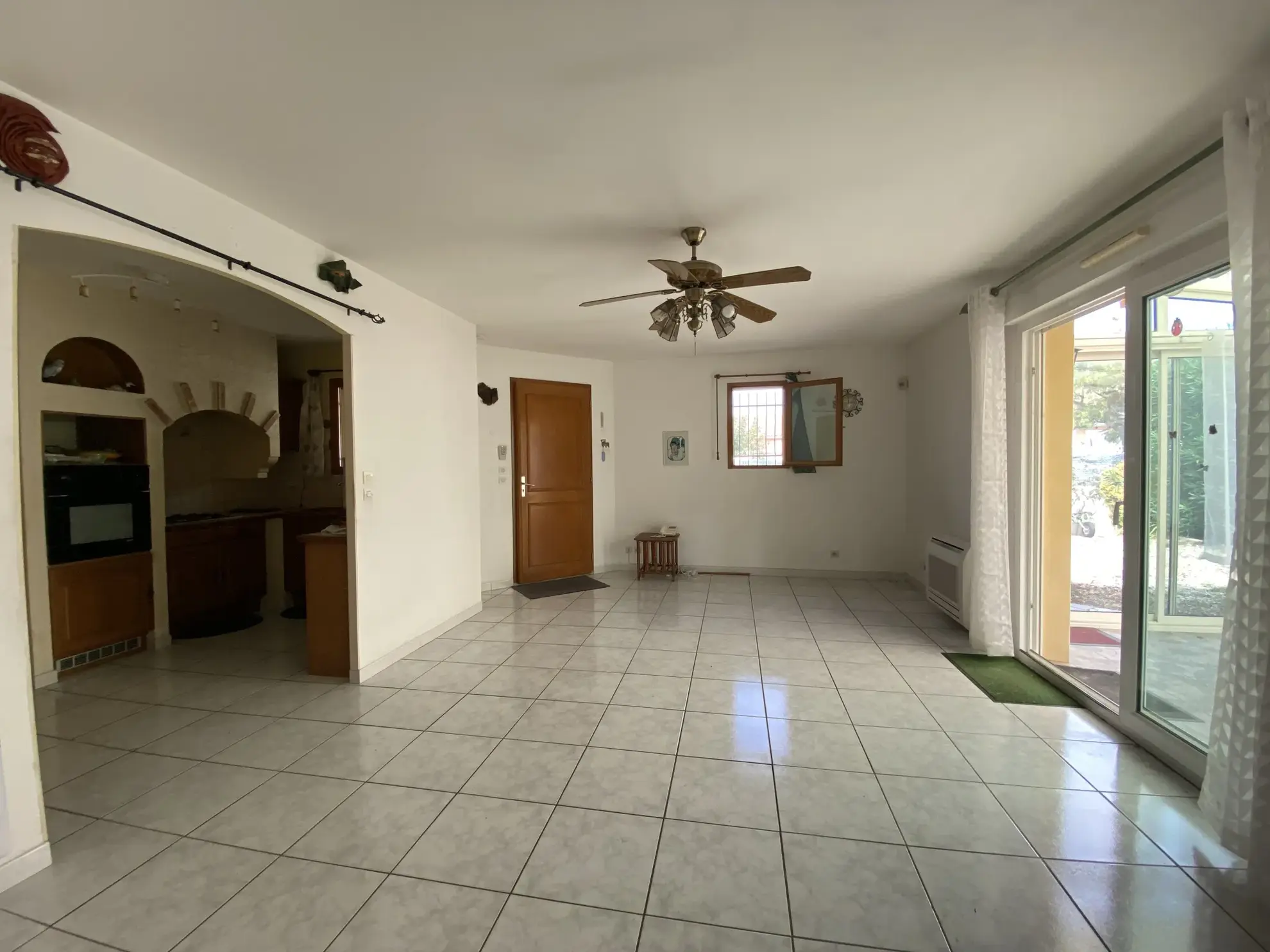 A Vendre Maison de Plain Pied 3 Chambres Garage à Vias 