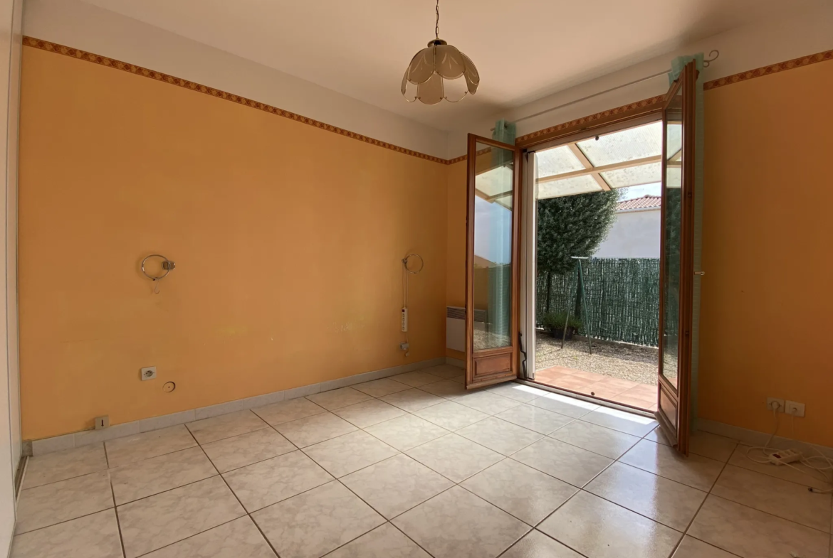 A Vendre Maison de Plain Pied 3 Chambres Garage à Vias 