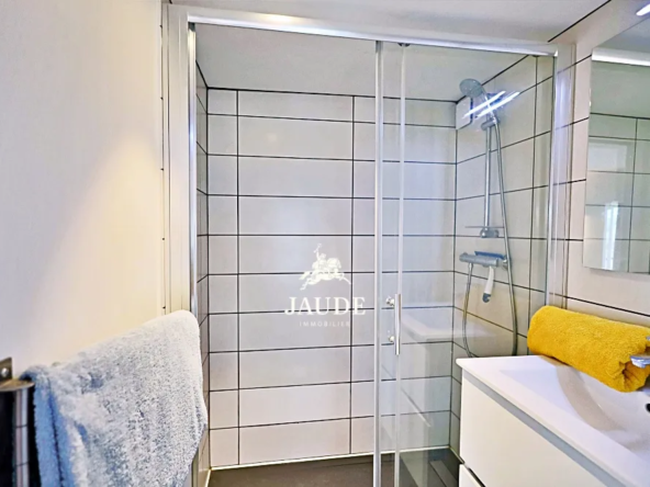 Ensemble Immobilier à Chamalieres - Opportunité Unique 
