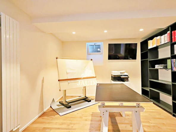 Ensemble Immobilier à Chamalieres - Opportunité Unique 