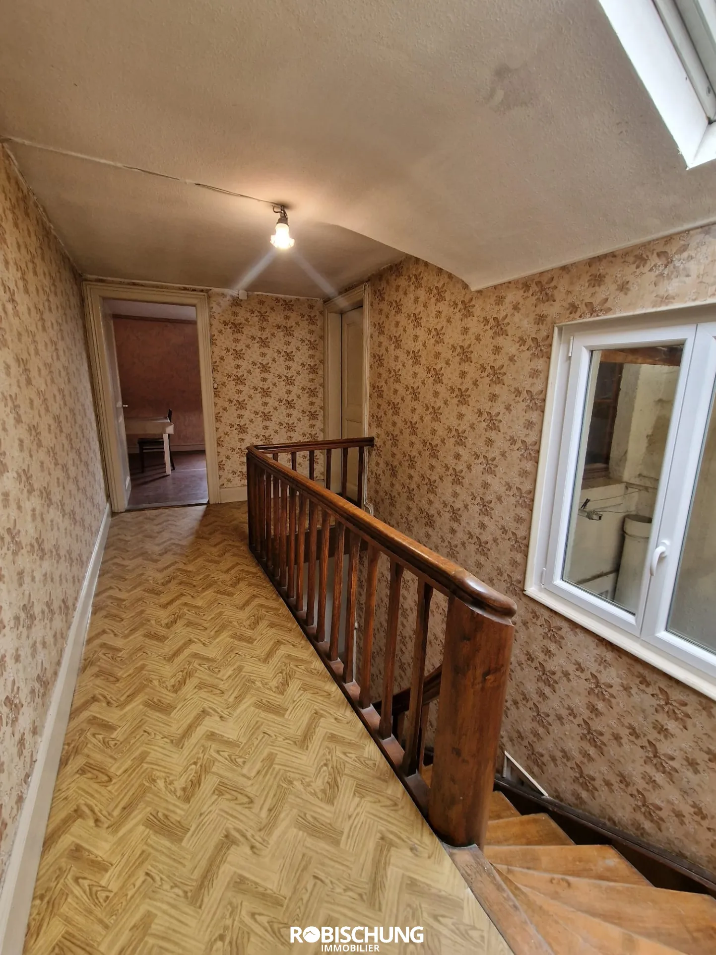 Maison de Ville à Altkirch avec 2 Appartements Loués 