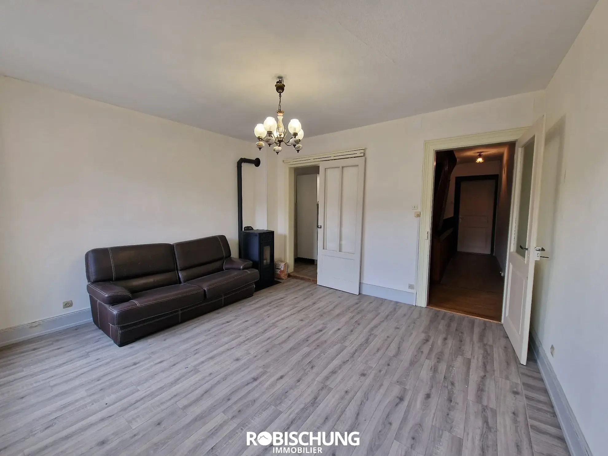 Maison de Ville à Altkirch avec 2 Appartements Loués 