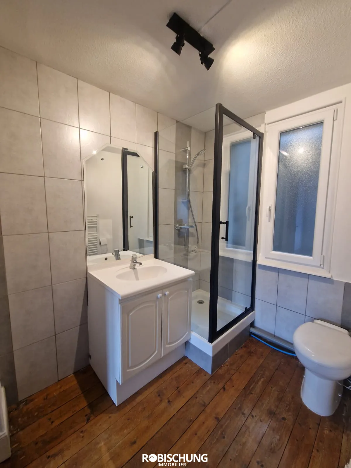 Maison de Ville à Altkirch avec 2 Appartements Loués 