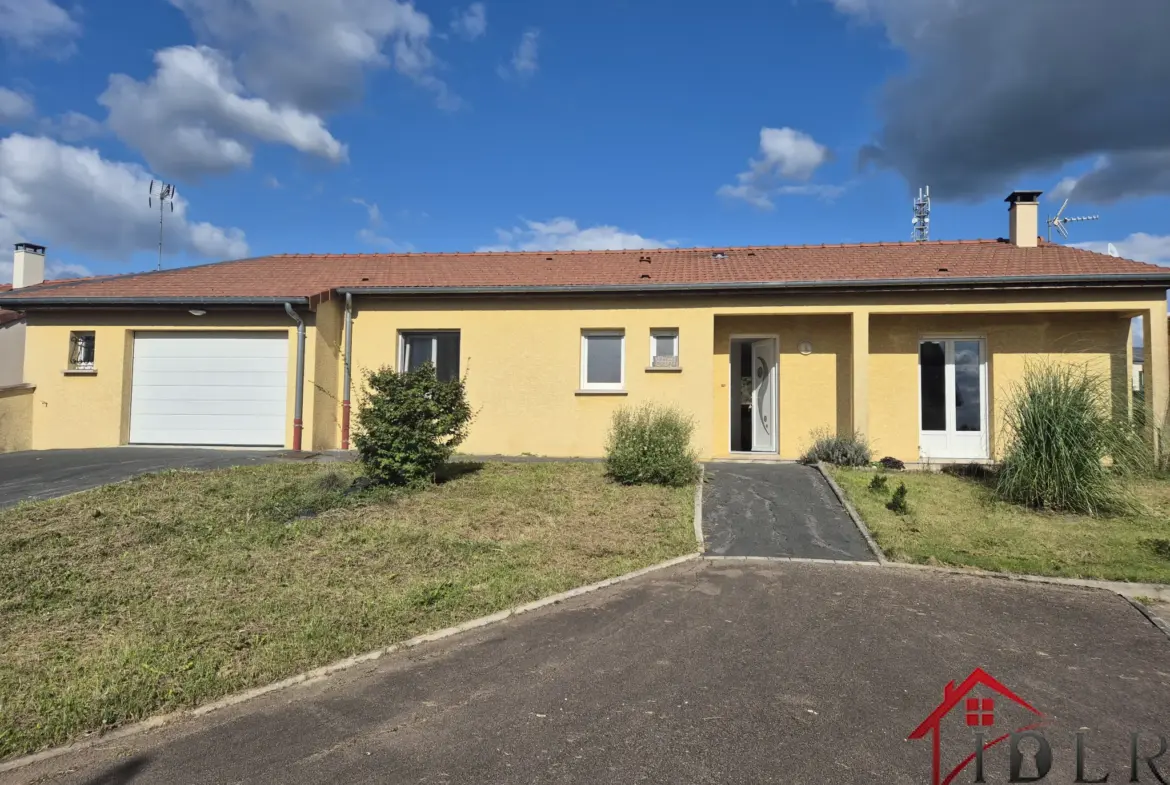 Maison plain-pied de 2010 à Montier en Der avec 3 chambres et jardin 