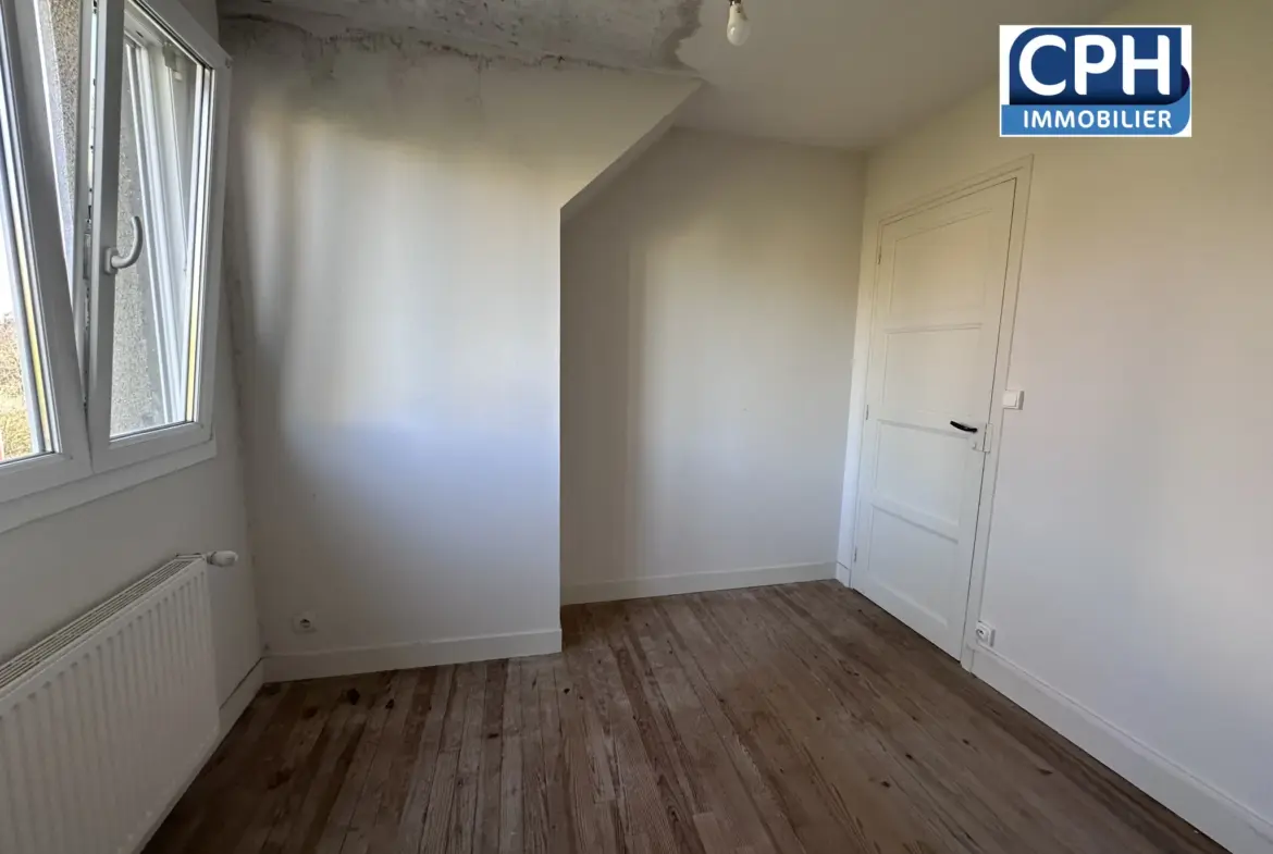 Maison à vendre à Cahagnes - 79,7 m² - 121 000 € 