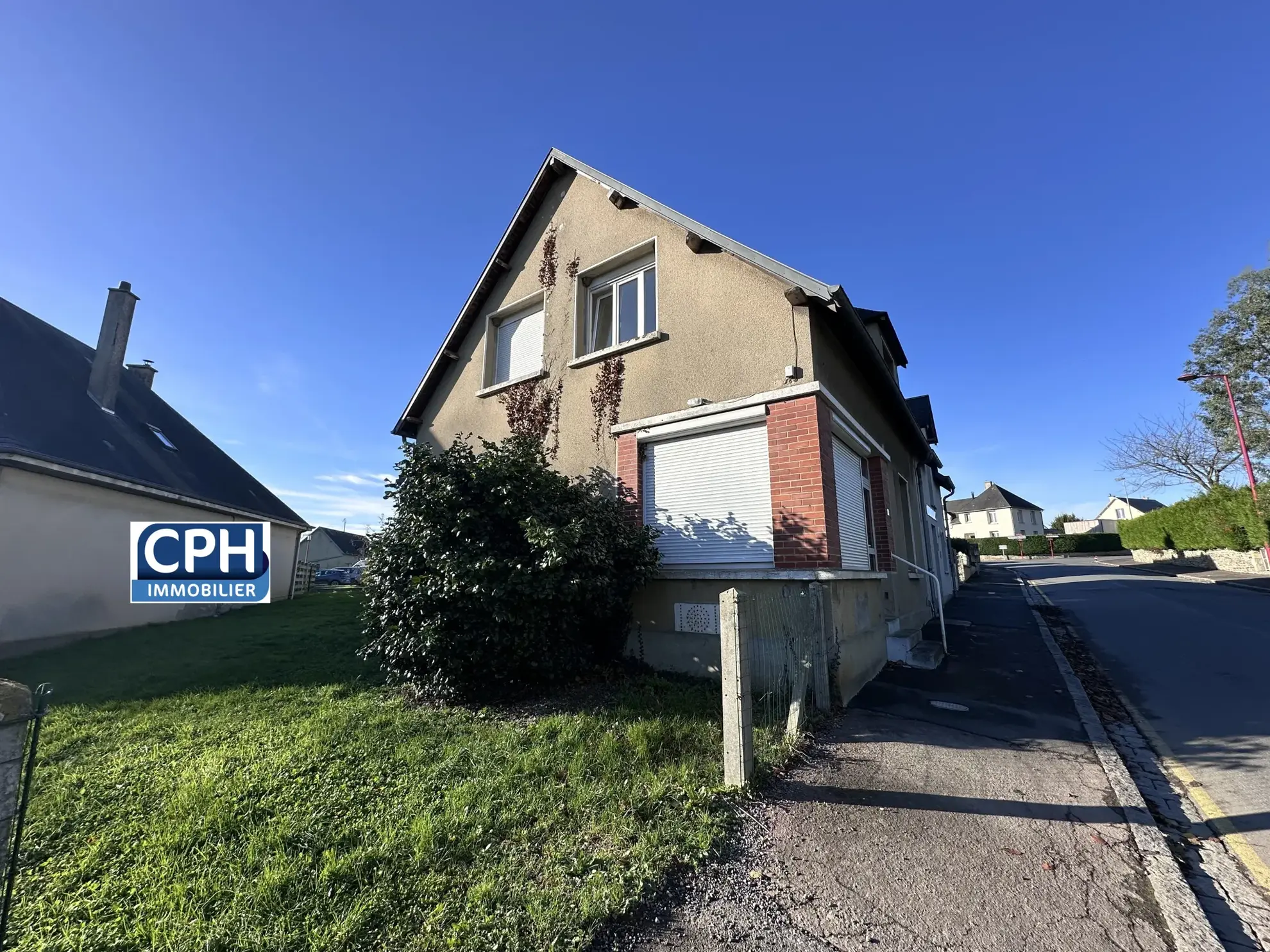 Maison à vendre à Cahagnes - 79,7 m² - 121 000 € 