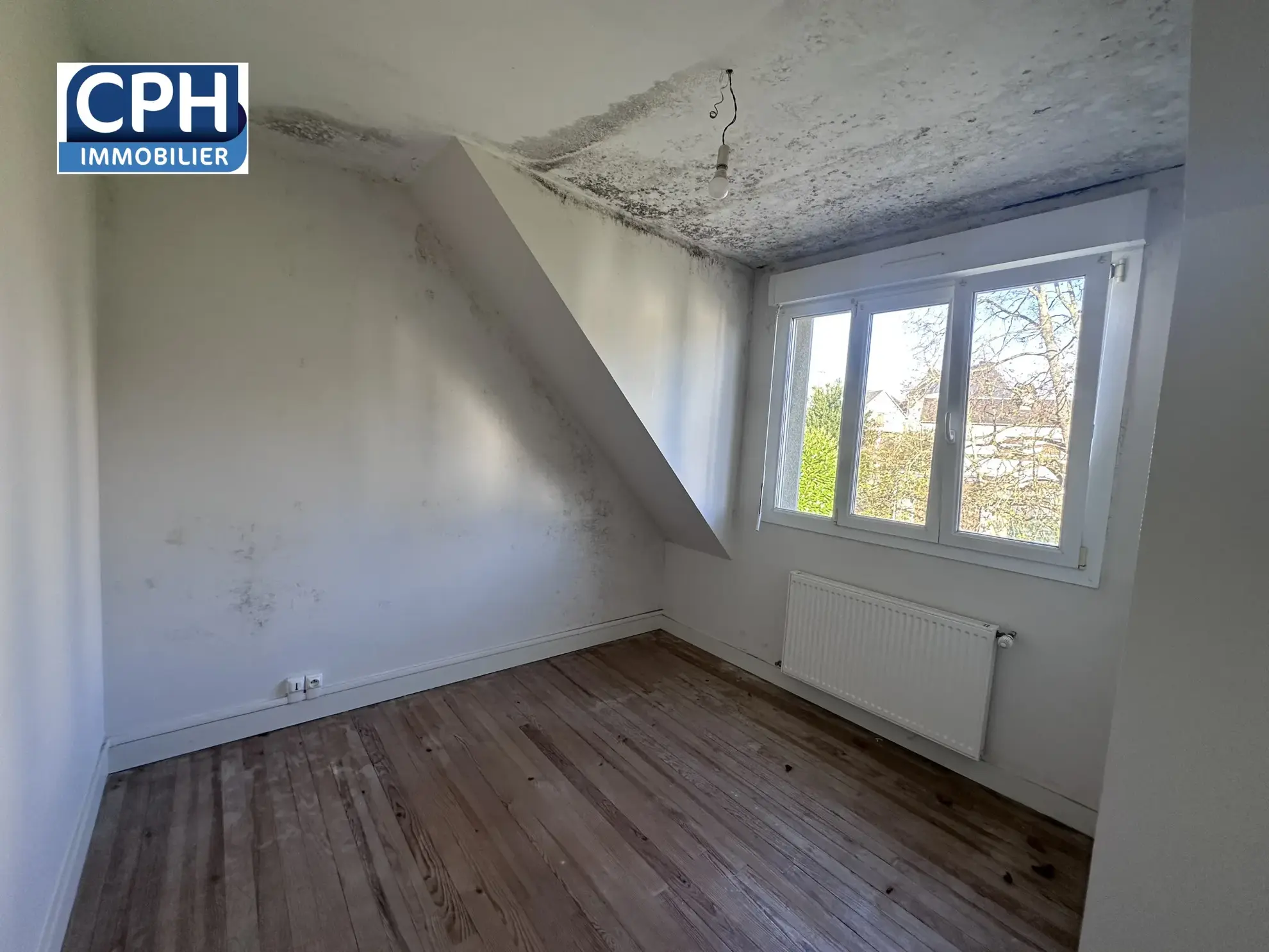 Maison à vendre à Cahagnes - 79,7 m² - 121 000 € 