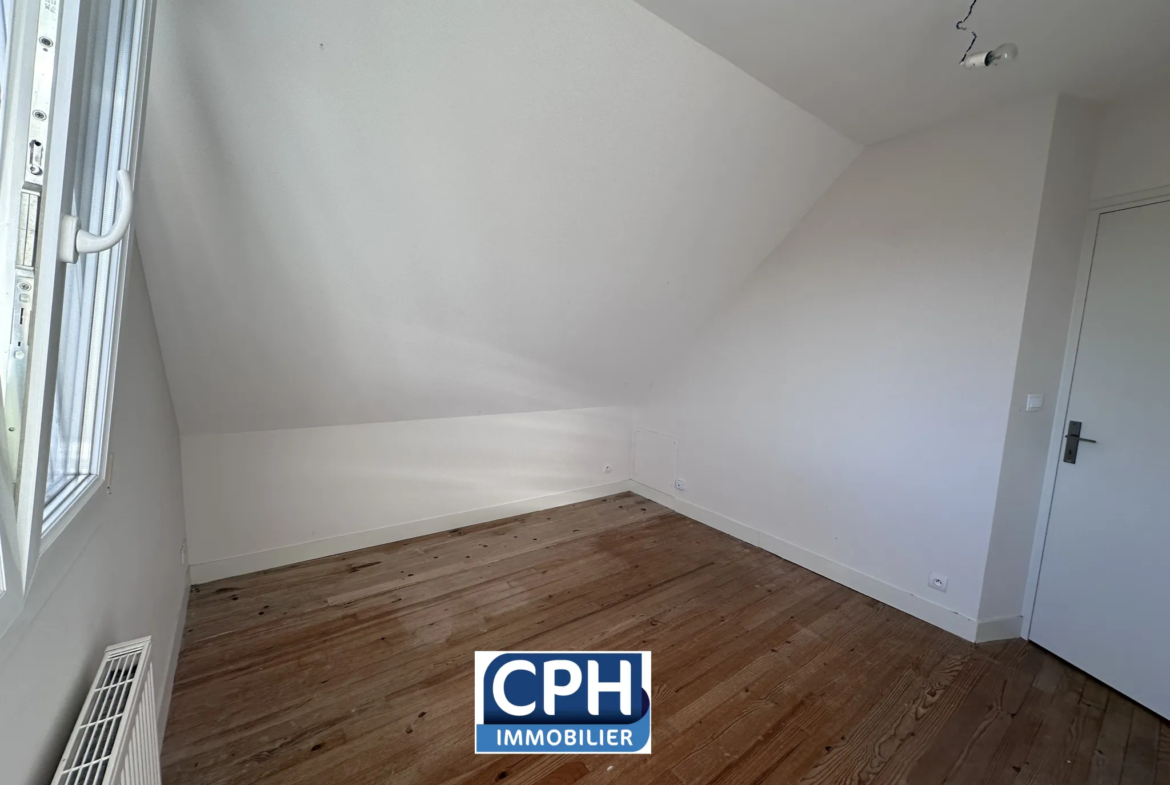 Maison à vendre à Cahagnes - 79,7 m² - 121 000 € 