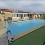 Maison de plain-pied avec piscine à Cozes - 4 chambres