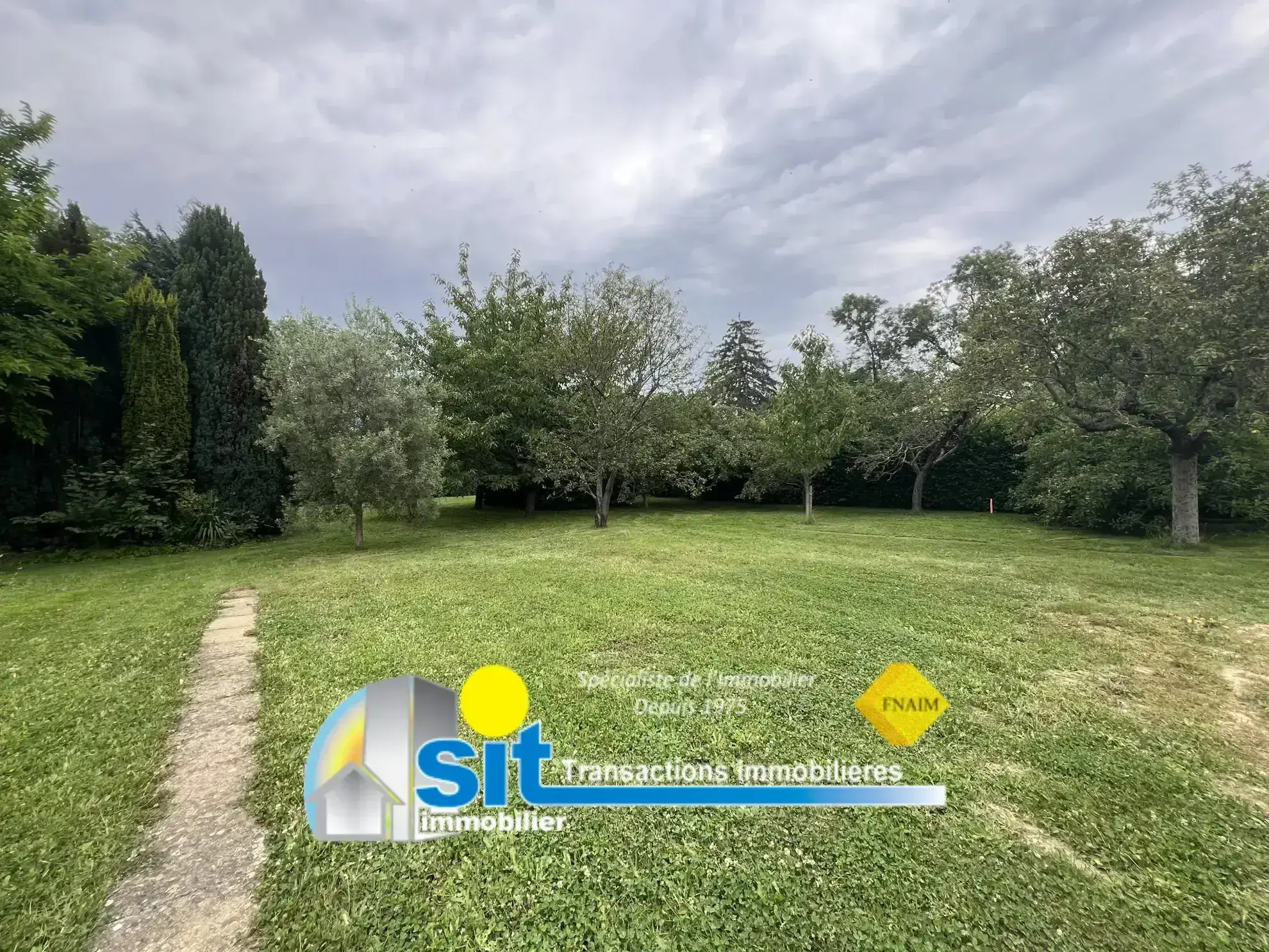 Terrain constructible à vendre à LES COTES D'AREY, VIENNE (38200) 