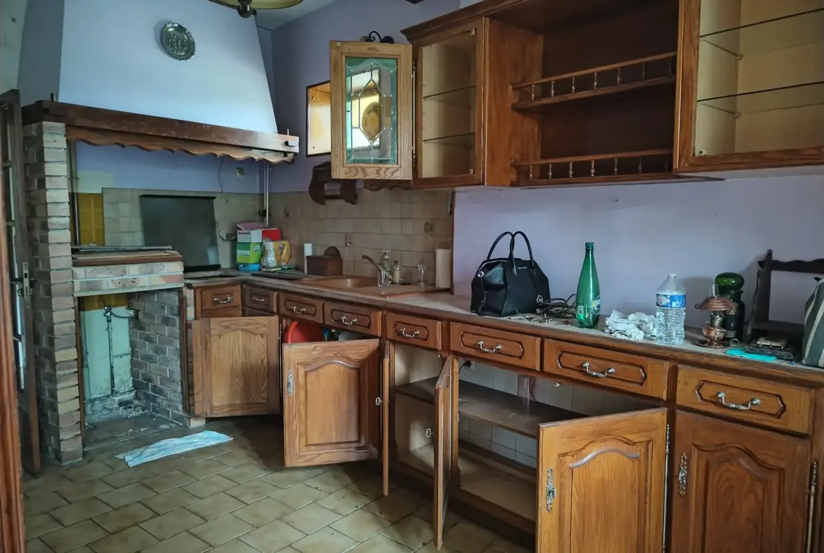 Maison spacieuse à vendre à La Guerche Sur L'Aubois 