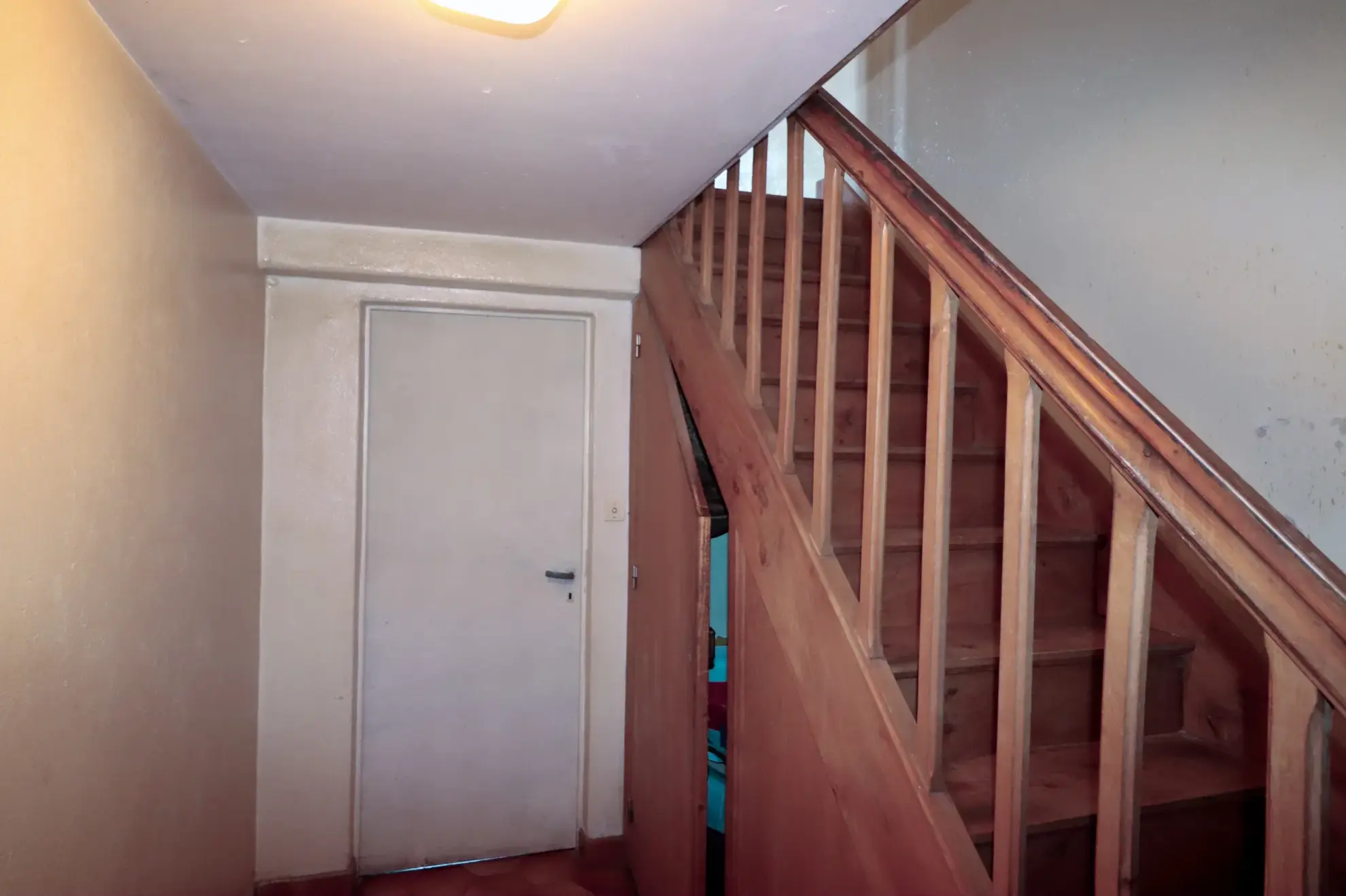 À vendre : Maison traditionnelle à rénover à Semussac, 6 chambres 