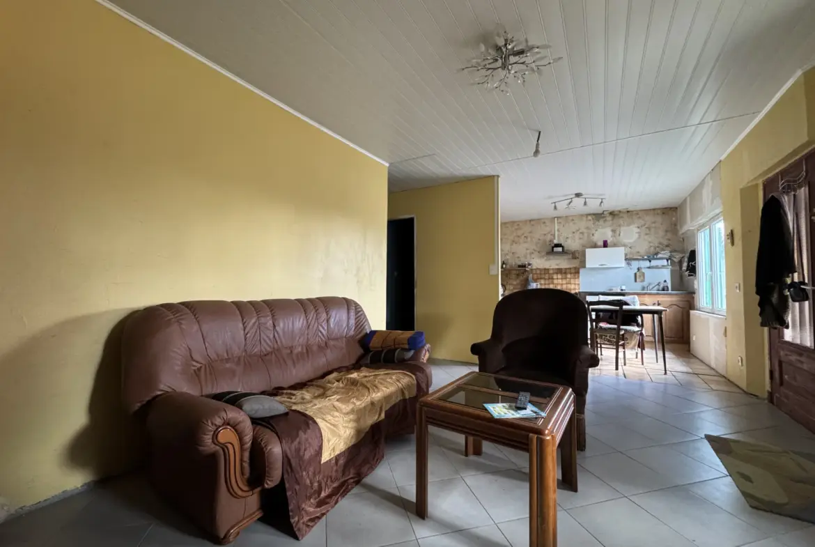 Maison de 63 m² à rénover à Meschers-sur-Gironde 