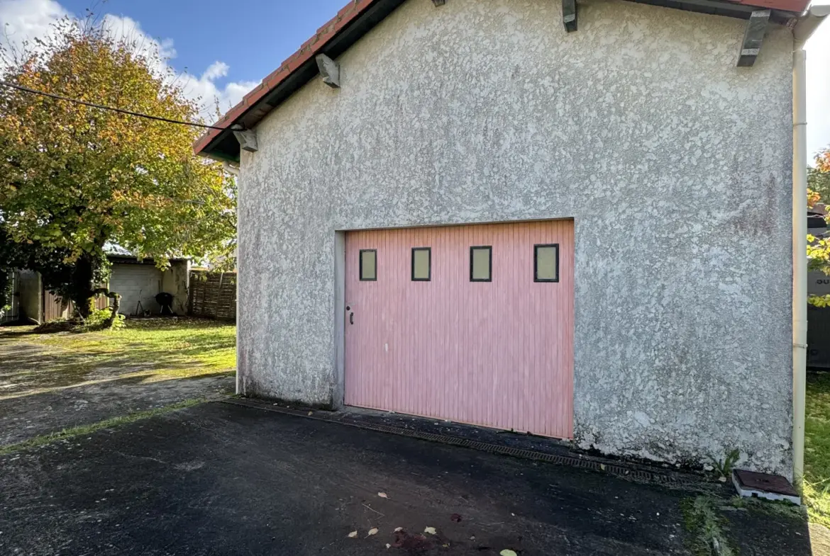 Maison de 63 m² à rénover à Meschers-sur-Gironde 