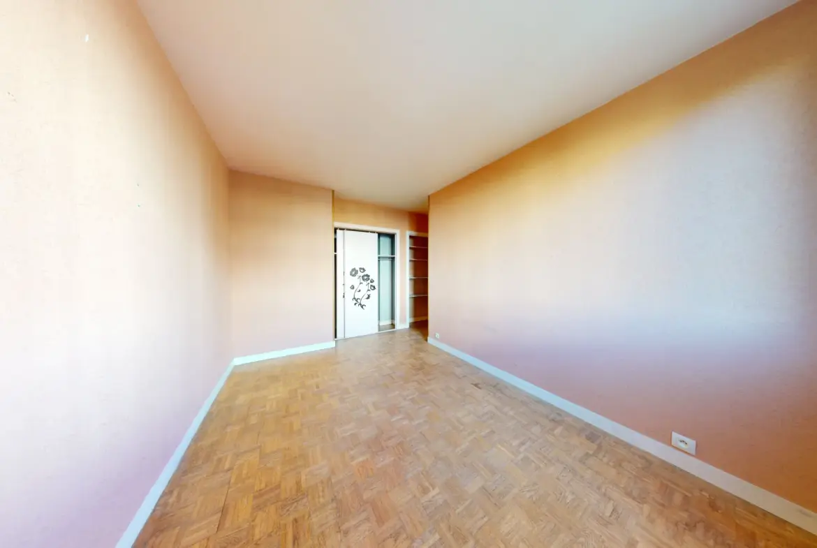 Appartement lumineux T3 avec balcon et garage à Dijon 