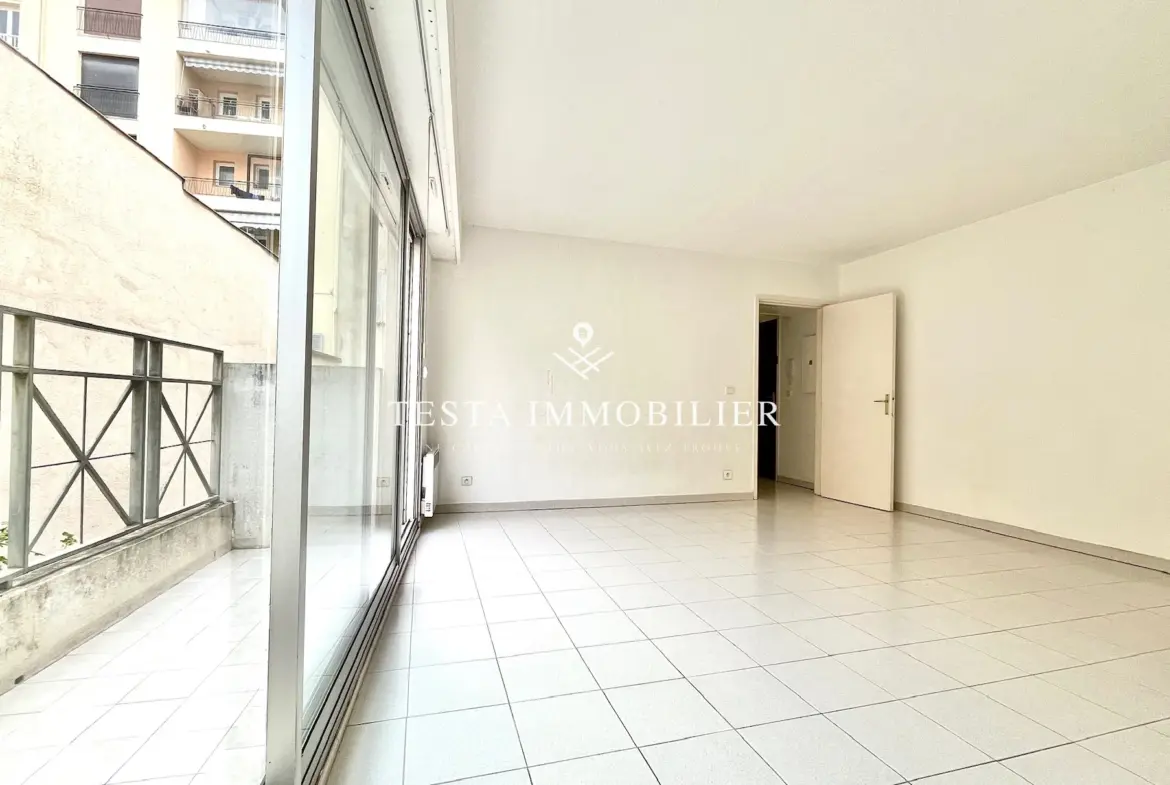 Vente Appartement 2 pièces à Menton - 50 m² 