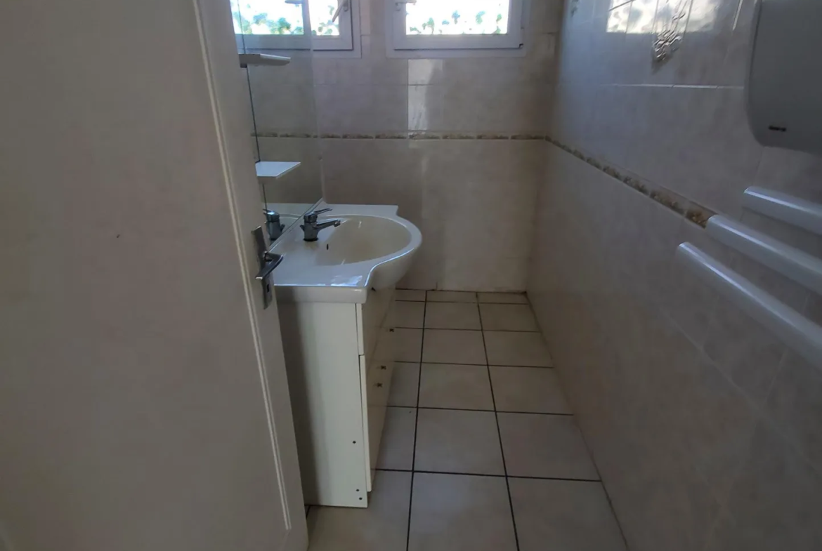 Maison de 107 m² avec 2 logements à Meschers sur Gironde 
