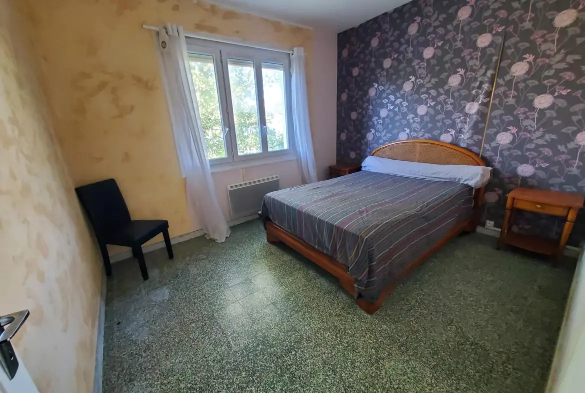 Maison de 107 m² avec 2 logements à Meschers sur Gironde 