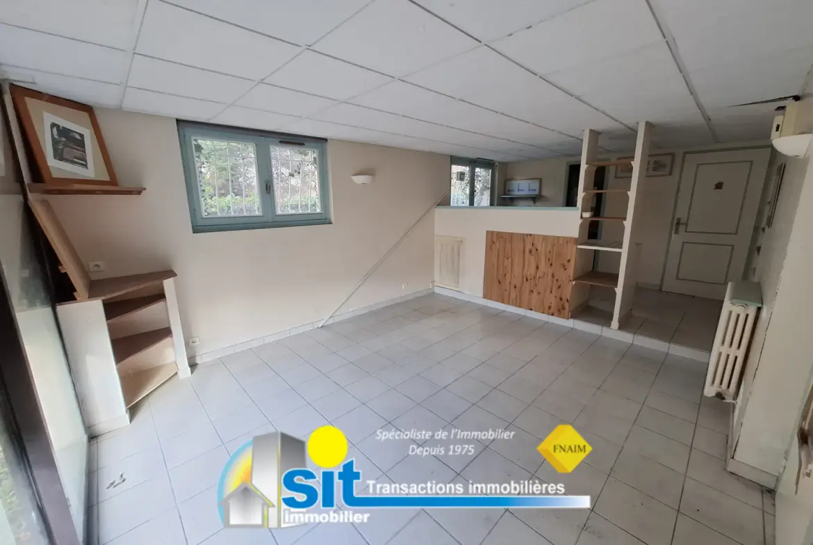 Maison familiale de 147 m² avec studio à Vernioz 