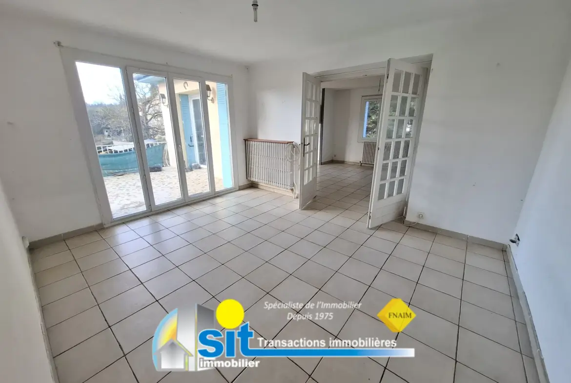Maison familiale de 147 m² avec studio à Vernioz 