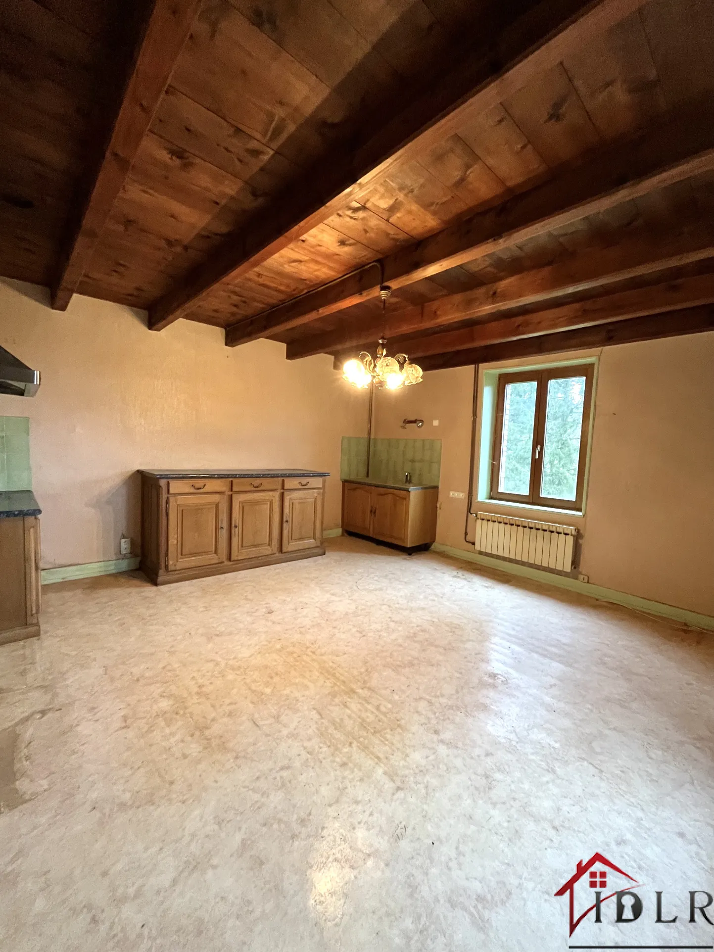 Maison de Village à Rénover avec Potentiel à Melisey 
