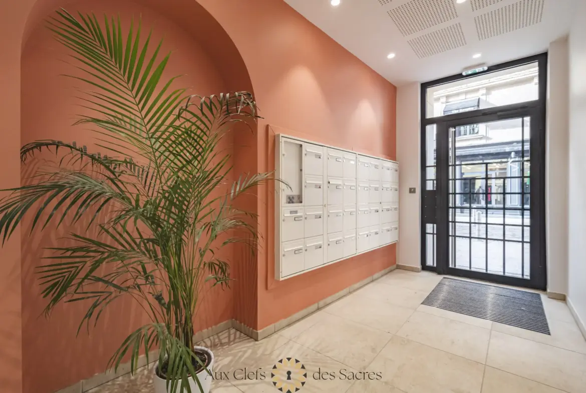 À vendre : Appartement T2 Meublé au Coeur de Reims 