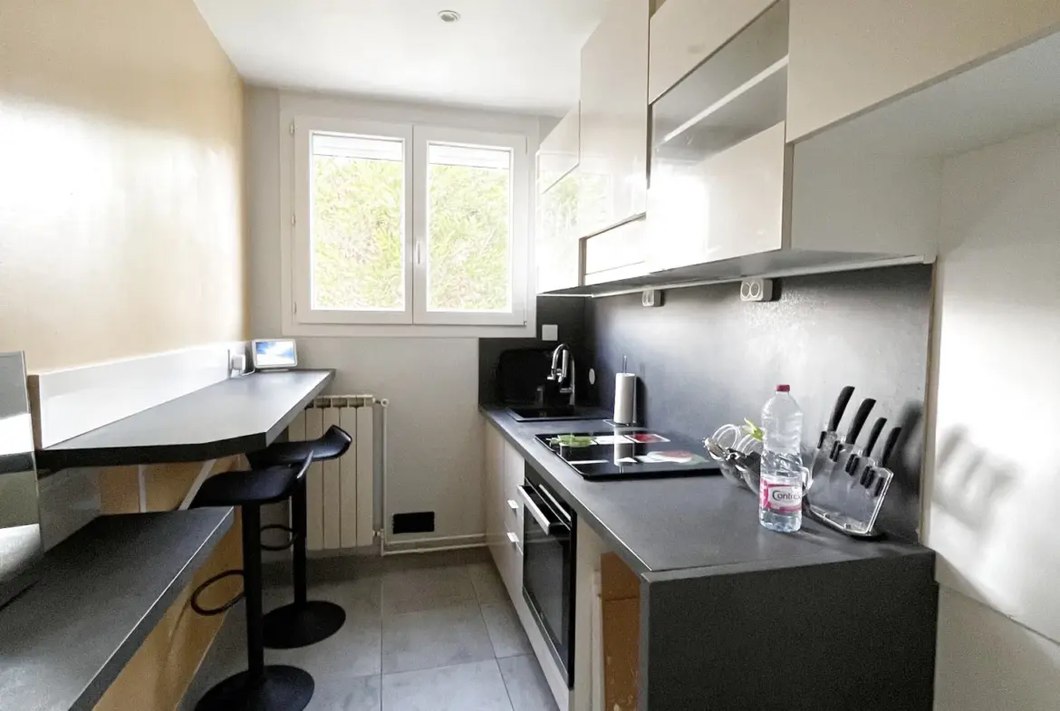 Appartement de type 2/3 à vendre à Rueil Malmaison 