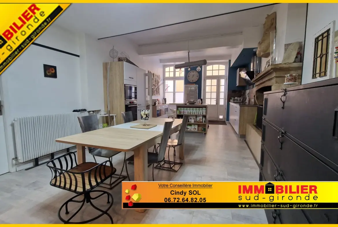 Belle Maison de Ville Rénovée à BAZAS - 200 m2 
