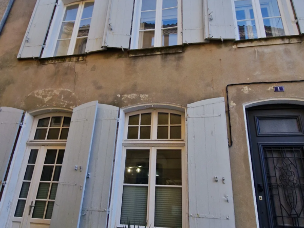 Belle Maison de Ville Rénovée à BAZAS - 200 m2 