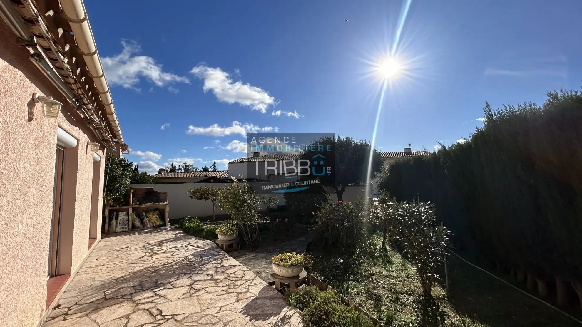 Vente d'une villa de plain-pied à Pollestres avec 3 chambres 