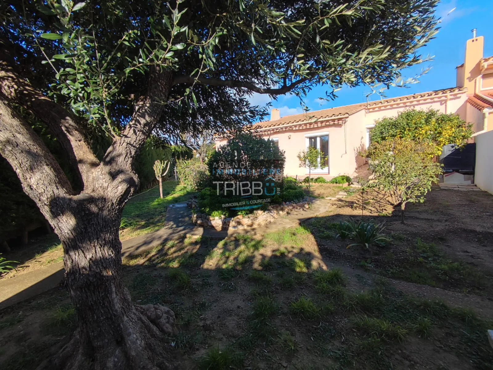 Vente d'une villa de plain-pied à Pollestres avec 3 chambres 
