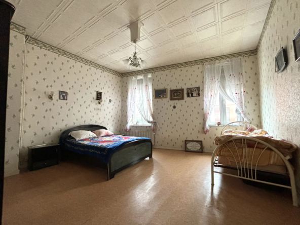 Maison spacieuse de 120 m² à vendre à Roubaix - 4 chambres 